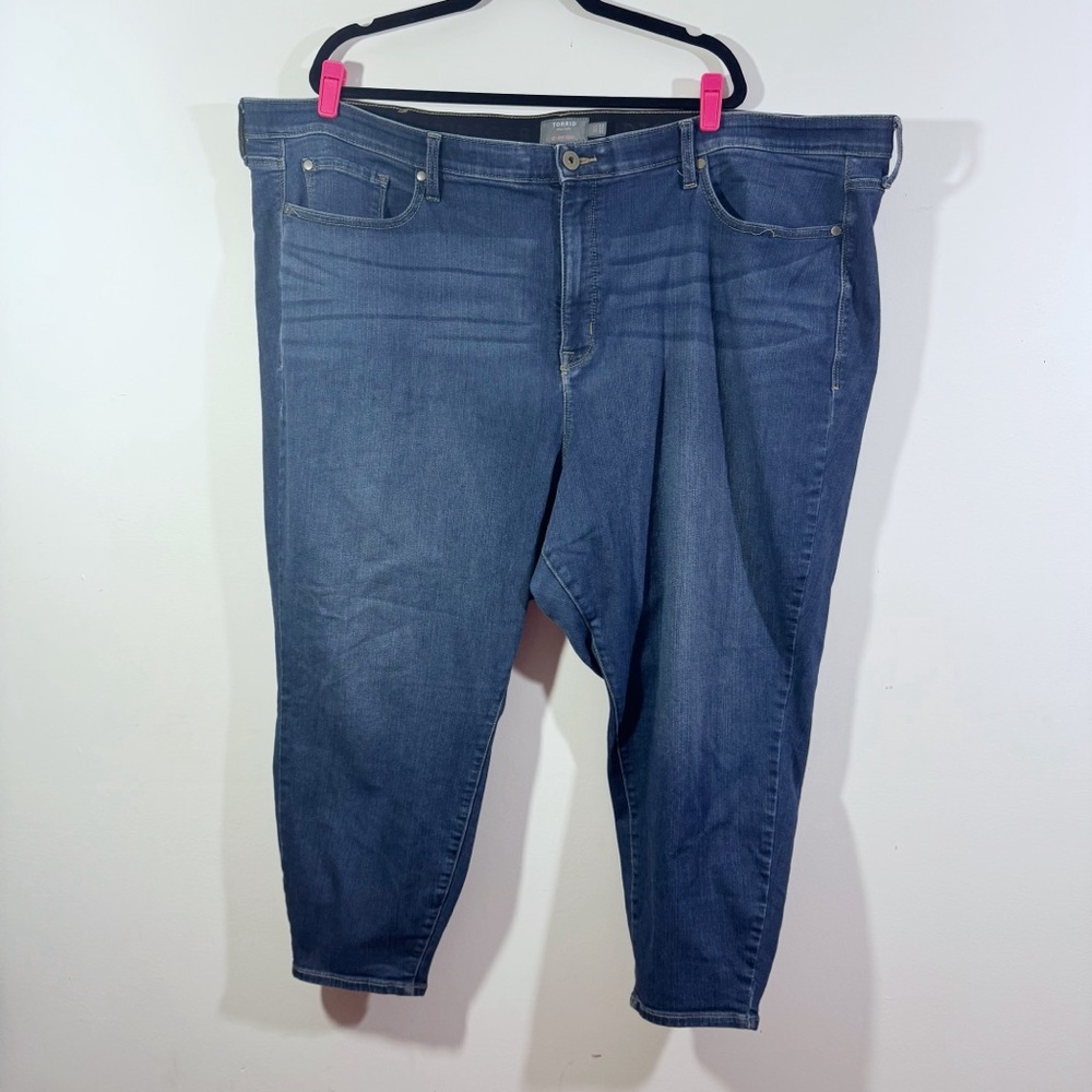 Torrid Sky High Skinny Jeans 30S Plus Size High Rise Short Premium Stretch